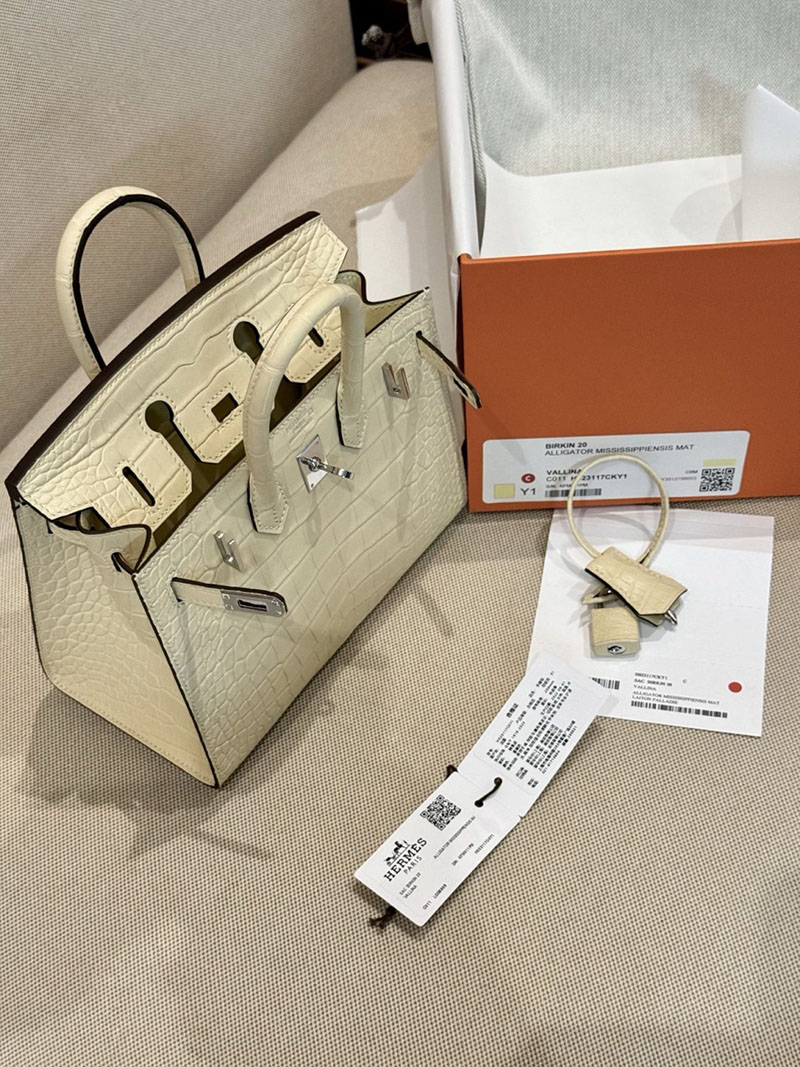 エルメスコピー バーキン20 定価 HERMES バーキン 20 セリエ ヴァニラ クロコダイル アリゲーターマット シルバー金具 2524124 - 画像 (12)