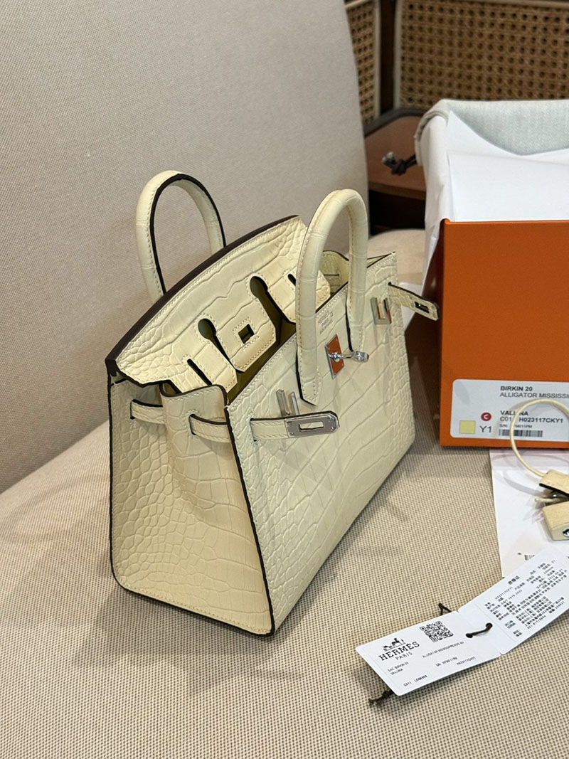エルメスコピー バーキン20 定価 HERMES バーキン 20 セリエ ヴァニラ クロコダイル アリゲーターマット シルバー金具 2524124 - 画像 (11)