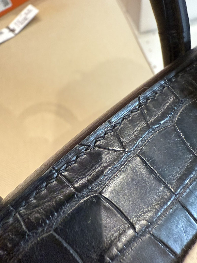 エルメスコピー バーキン25 黒 新品 HERMES バーキン25 黒 ブラック クロコダイル アリゲーターマット シルバー金具 2524126 - 画像 (12)