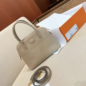 ボリード27 定価