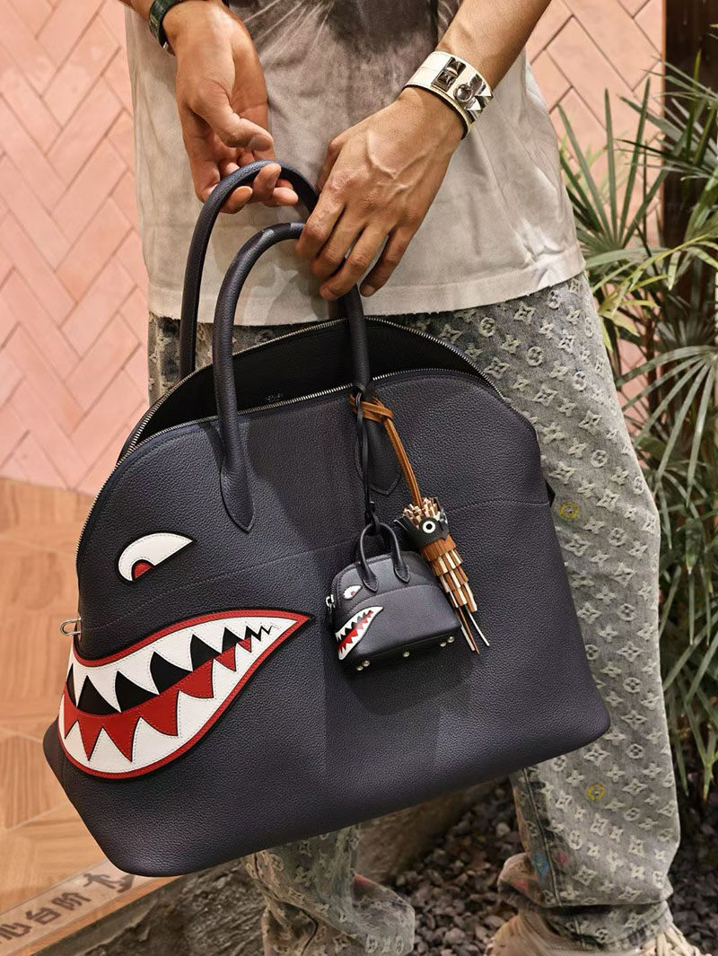 エルメス ボリードシャーク 定価 HERMES ボリードシャーク45 ブルーニュイ トゴ シルバー金具 2524142 - 画像 (3)