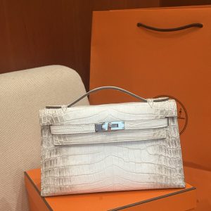 エルメスケリーバッグ定価