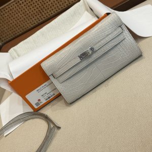 コンスタンスロング トゥーゴー ベトン