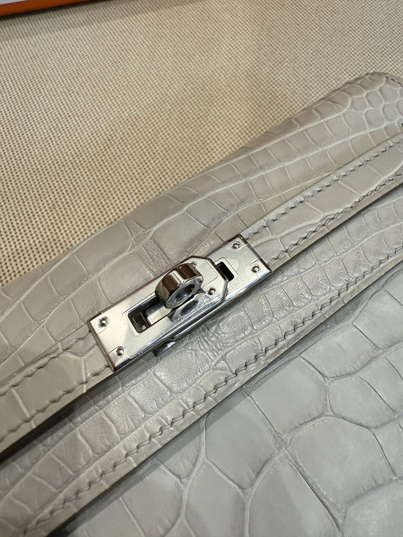 エルメスコピー HERMES コンスタンスロング トゥーゴー ベトン クロコダイル アリゲーターマット シルバー金具 2524179 - 画像 (11)