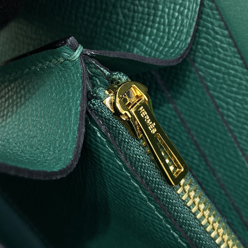 エルメス コンスタンス トゥー ゴー 定価 HERMES コンスタンスロング トゥーゴー マラカイト ヴォーエプソン ゴールド金具 2524231 - 画像 (7)