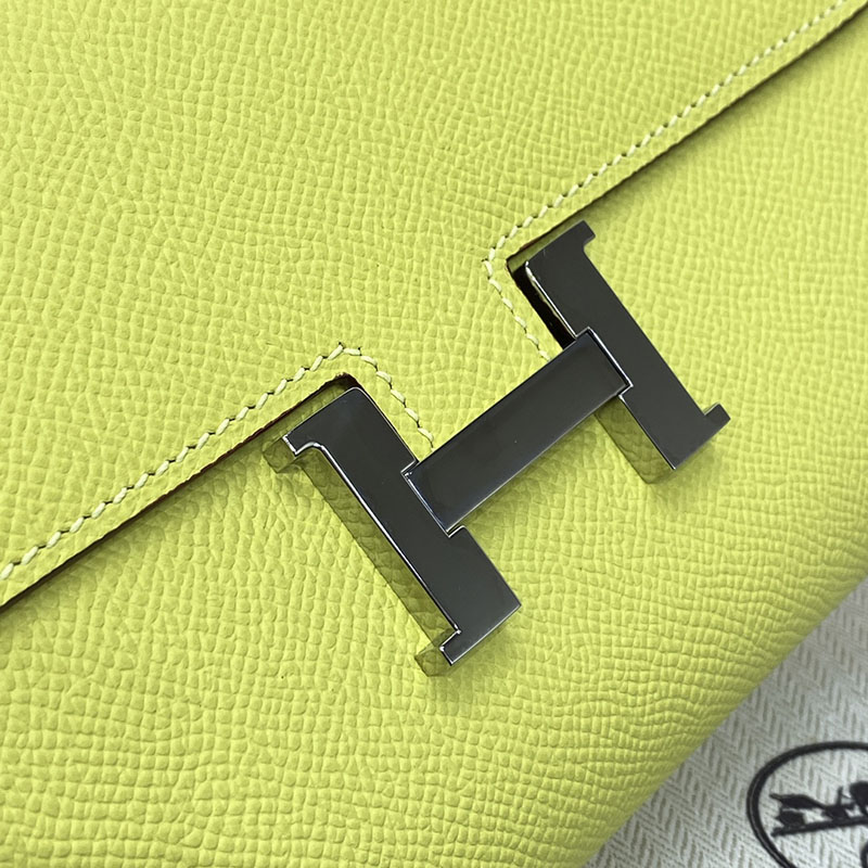 エルメス コンスタンス ロング 定価 HERMES コンスタンスロング トゥーゴー ジョーヌプッサン ヴォーエプソン シルバー金具 2524234 - 画像 (9)