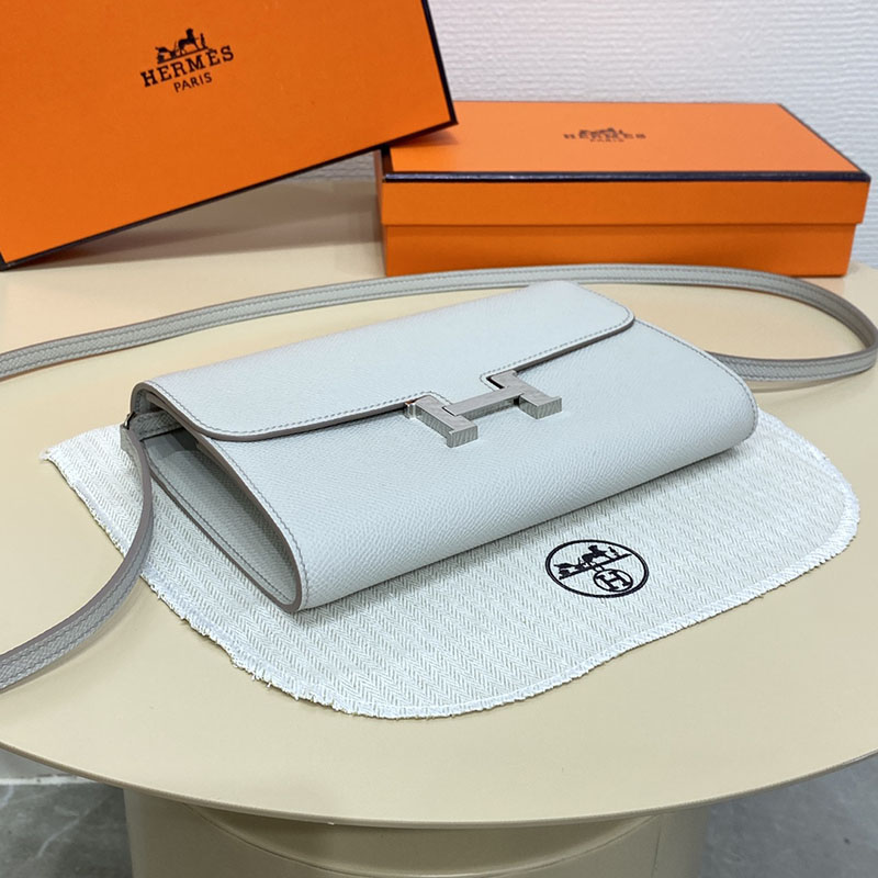 エルメス コンスタンス ロング 定価 HERMES コンスタンスロング トゥーゴー パールグレー ヴォーエプソン シルバー金具 2524237 - 画像 (4)