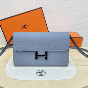 エルメス コンスタンス ロング 定価