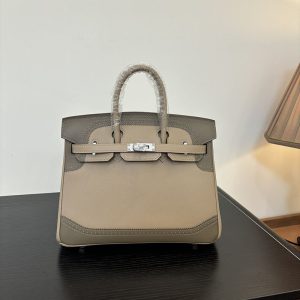 エルメス バーキンバッグ 定価