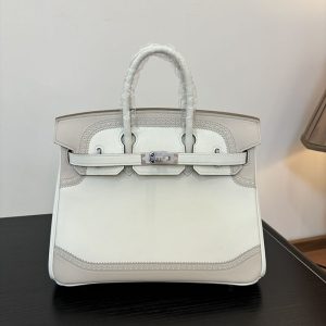 エルメス バーキンバッグ 定価