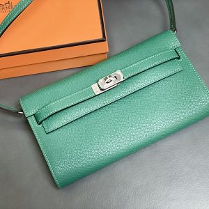 エルメス ケリーウォレット ロング 定価