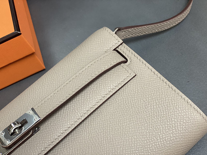 エルメス ケリー トゥー ゴー 定価 HERMES ケリーウォレット ロング トゥーゴー トレンチ ヴォーエプソン シルバー金具 2524327 - 画像 (8)