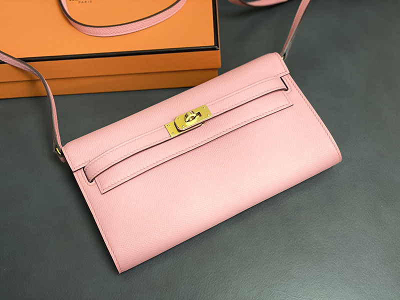 エルメス ケリーウォレット ロング 定価