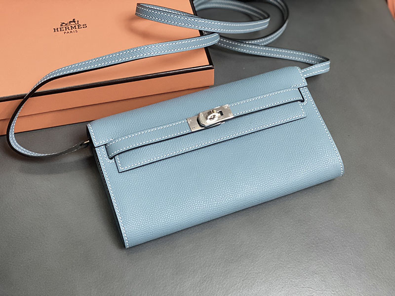 エルメス ケリー トゥー ゴー 定価