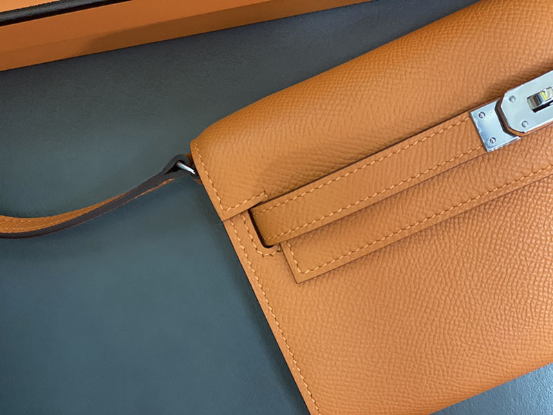 エルメス ケリー トゥー ゴー 定価 HERMES ケリーウォレット ロング トゥーゴー オレンジ ヴォーエプソン シルバー金具 2524332 - 画像 (9)