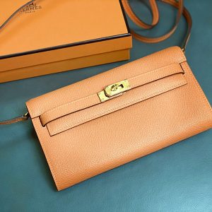 エルメス ケリーウォレット ロング 定価