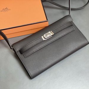 エルメス ケリー トゥー ゴー 定価