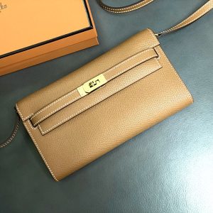 エルメス ケリーウォレット ロング 定価