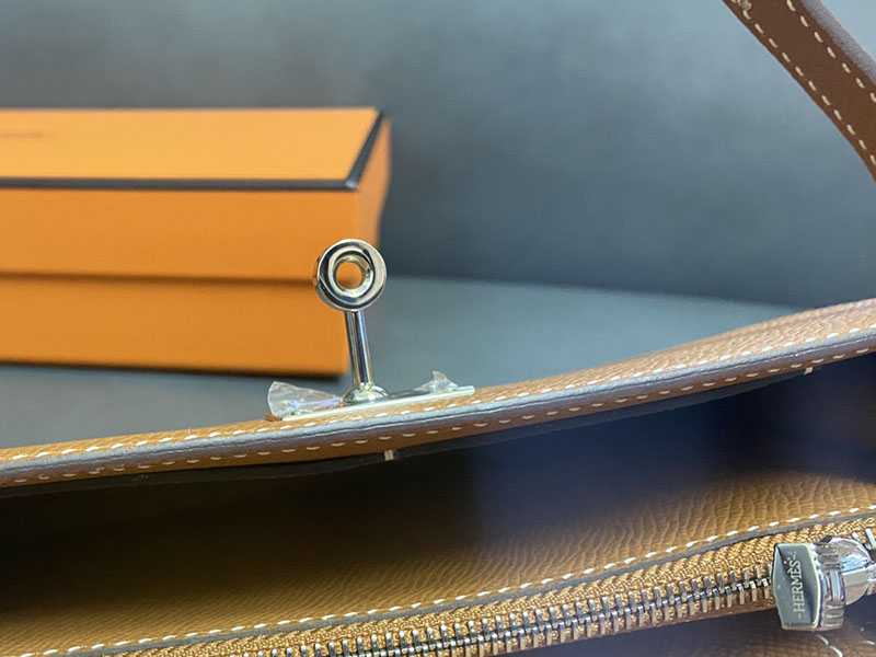 エルメス ケリー トゥー ゴー 定価 HERMES ケリーウォレット ロング トゥーゴー ゴールド ヴォーエプソン シルバー金具 2524341 - 画像 (5)