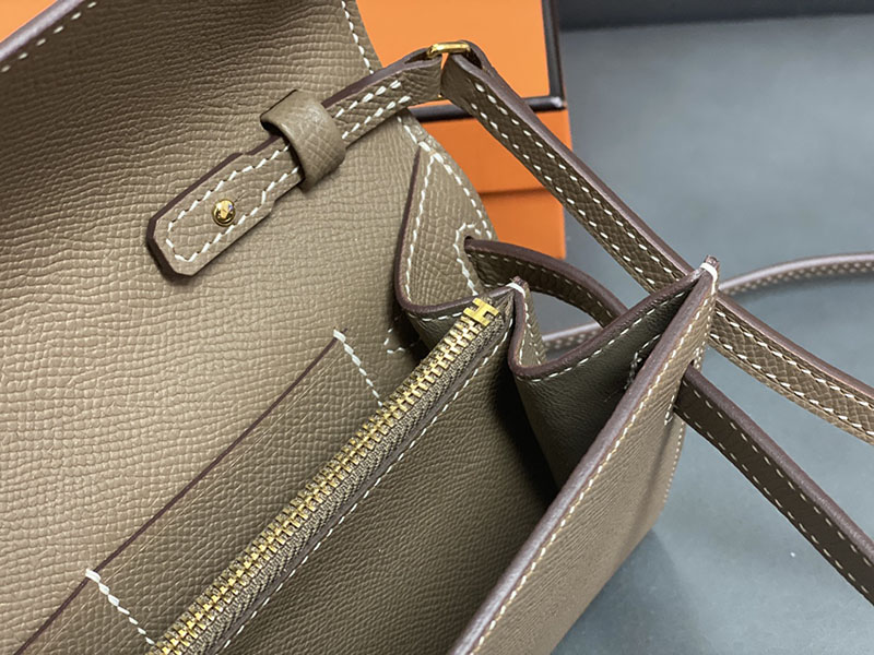 エルメス ケリーウォレット ロング 定価 HERMES ケリーウォレット ロング トゥーゴー エトゥープ ヴォーエプソン ゴールド金具 2524342 - 画像 (4)