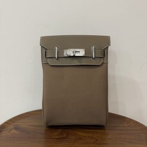 エルメス ケリー アッカド 定価