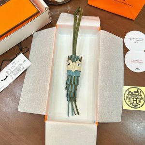 バッグチャーム 大人可愛い