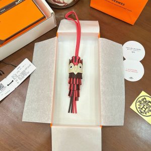 バッグチャーム 大人 おしゃれ