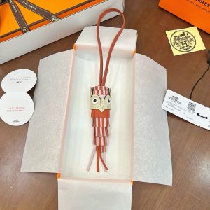 バッグチャーム 大人 可愛い ブランド