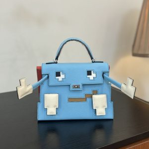 エルメス ケリードール 定価