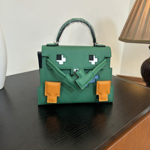 エルメス ケリードール 定価