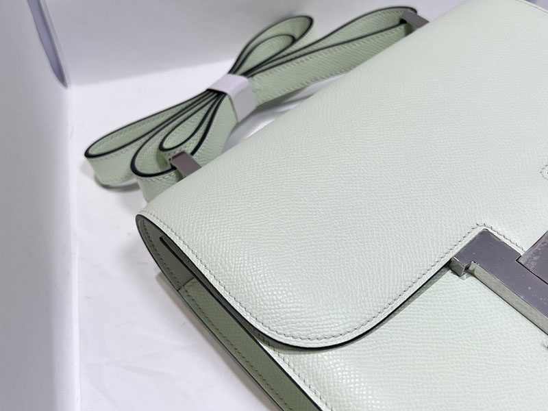 エルメススーパーコピー コンスタンス24 定価 HERMES コンスタンス1 24MM ヴェールフィズ ヴォーエプソン シルバー金具 2524473 - 画像 (6)