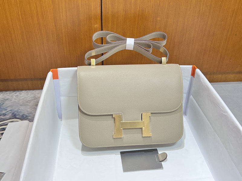 コンスタンス24 定価