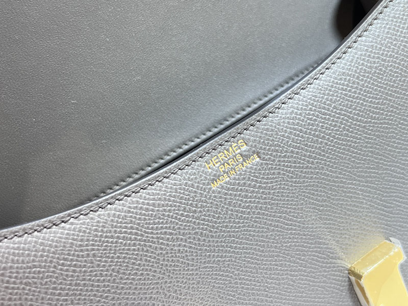 エルメススーパーコピー コンスタンス24 定価 HERMES コンスタンス1 24MM エタン ヴォーエプソン ゴールド金具 2524477 - 画像 (4)