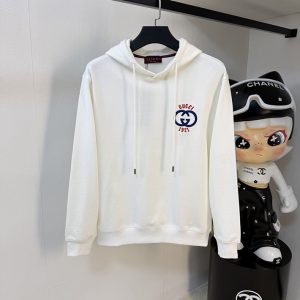 グッチ パーカー アウトレット