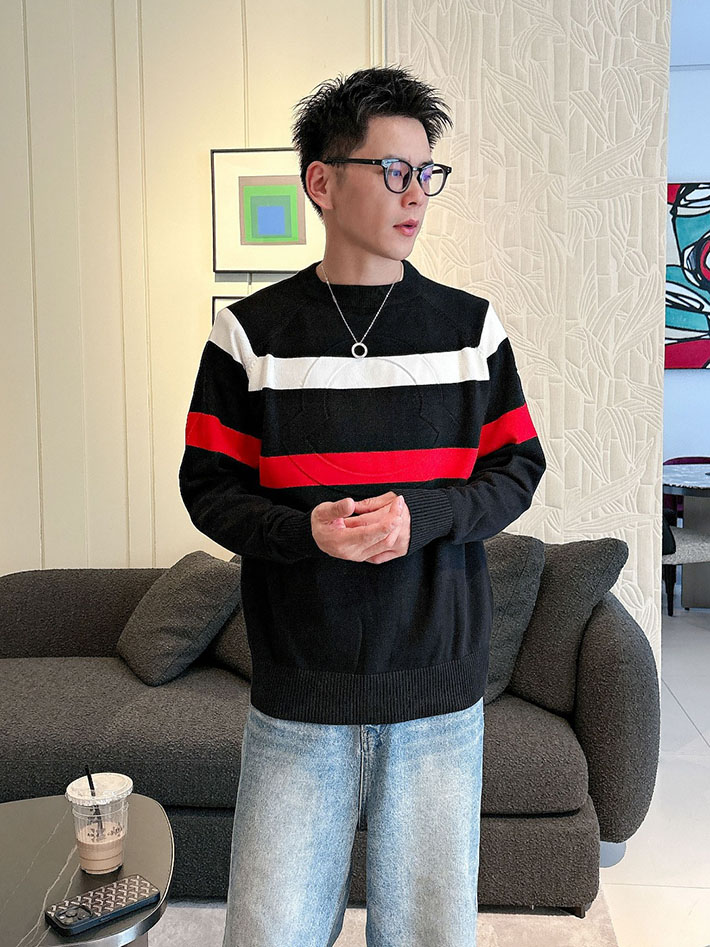 モンクレール 服 メンズ