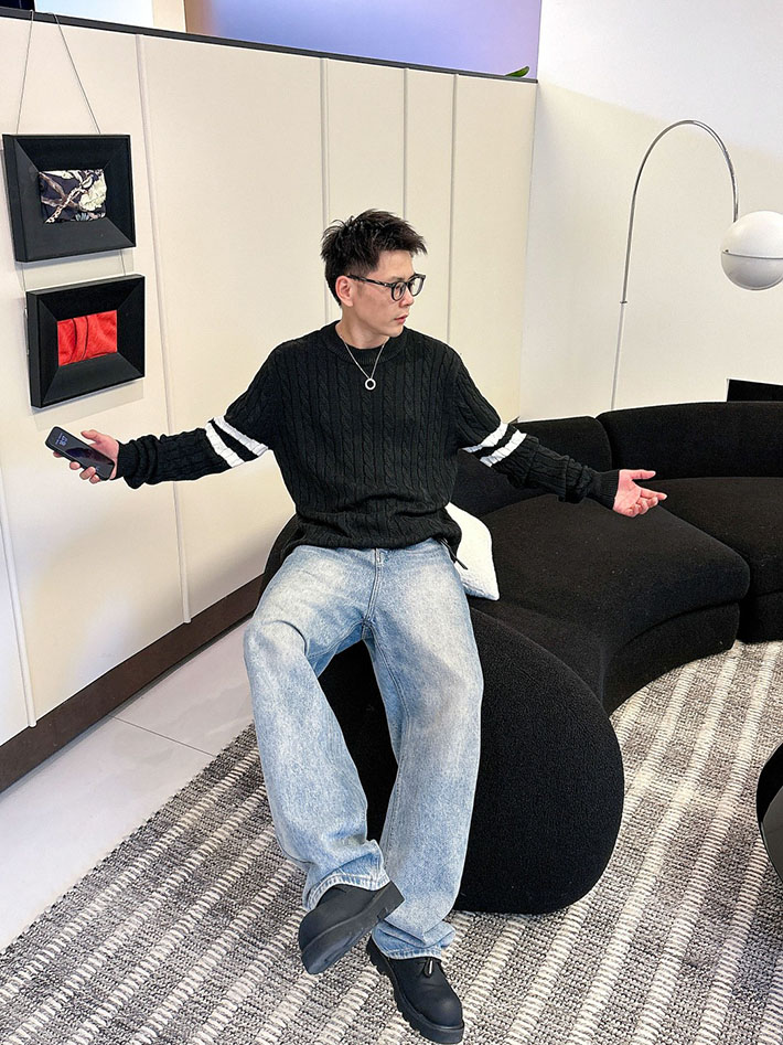 最高級モンクレールスーパーコピー モンクレールトレーナーコピー セーター ネイビー/ブラック 2524613 セーター ブランド メンズ 高級 - 画像 (5)