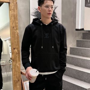 ルイ ヴィトン 服 メンズ セットアップ