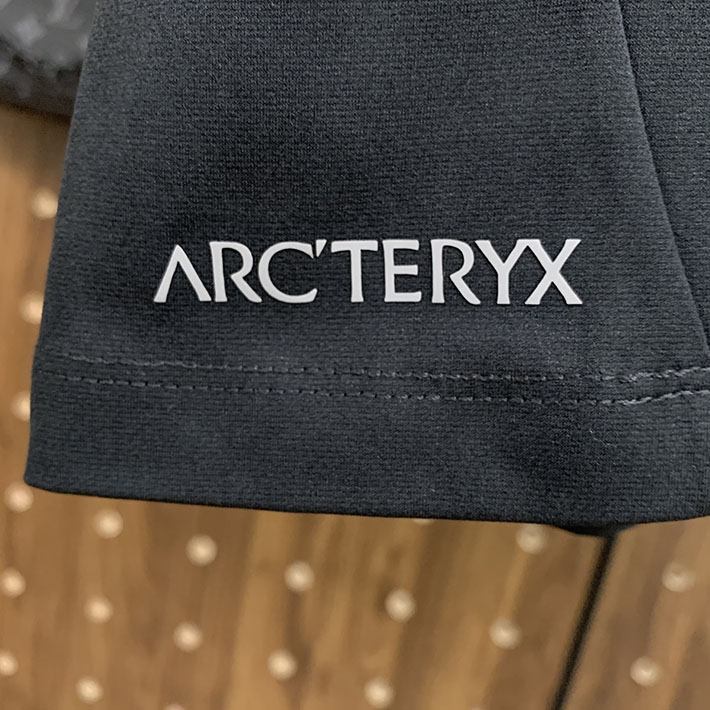 最高級アークテリクススーパーコピー カットソー プロトン クルーネック プルオーバー ブラック 2524688 アークテリクス トレーナー メンズ - 画像 (6)