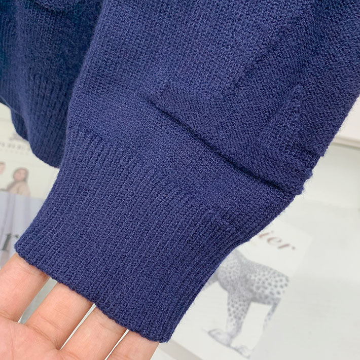 最高級ルイヴィトンスーパーコピー モノグラムロングスリーブコットンクルーネック ブルー 2524734 ルイ ヴィトン ニット 新作 - 画像 (4)