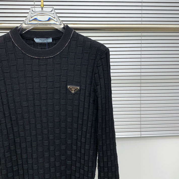 最高級プラダスーパーコピー PRADA 長袖スウェット ロゴ トライアングルモチーフ ブラック 2524735 プラダ ニット レディース - 画像 (7)