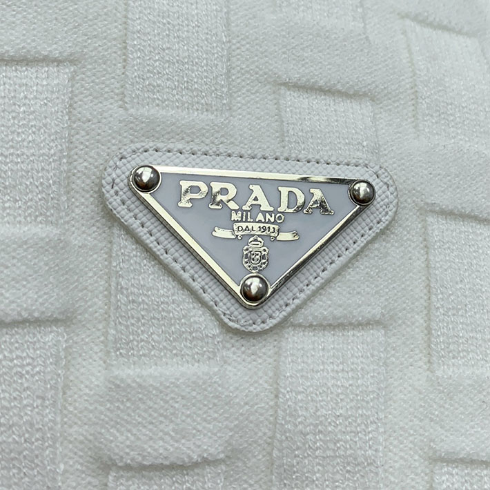 最高級プラダスーパーコピー PRADA 長袖スウェット ロゴ トライアングルモチーフ ホワイト 2524736 プラダ ニット レディース - 画像 (5)