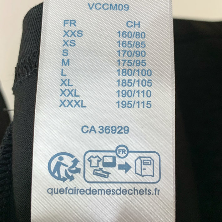 最高級ルイヴィトンスーパーコピー服 Louis Vuitton LVロングスリーブTシャツ ブラック 2524769 ルイヴィトン Tシャツ 新作 - 画像 (2)