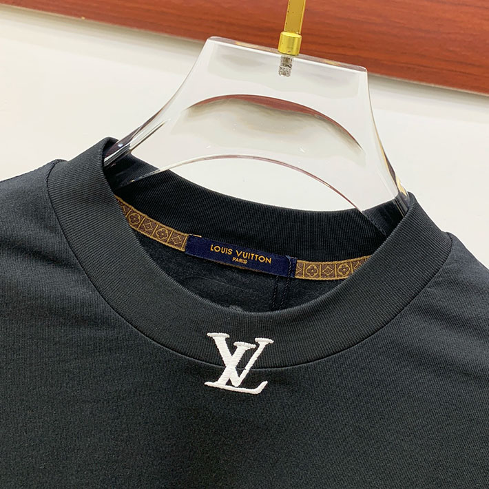 最高級ルイヴィトンスーパーコピー服 Louis Vuitton LVロングスリーブTシャツ ブラック 2524769 ルイヴィトン Tシャツ 新作 - 画像 (7)
