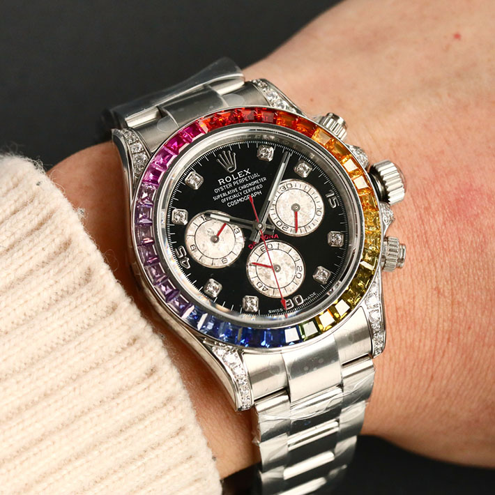 最高級ロレックススーパーコピー デイトナ 116599RBOW レインボー ランダム 8Pダイヤモンド 赤針 ブラック 黒 文字盤 K18WG メンズ - 画像 (9)