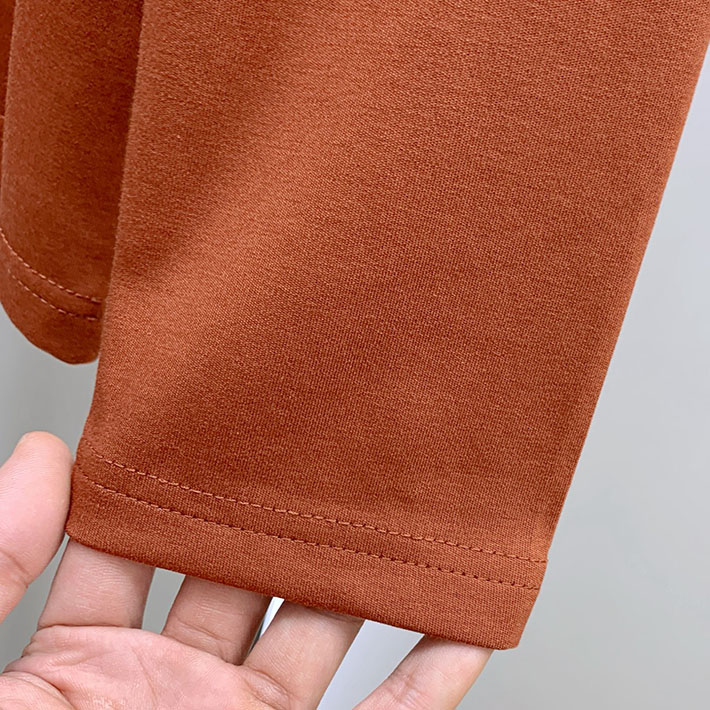 最高級ルイヴィトンスーパーコピー服 Louis Vuitton 長袖Tシャツ アイコニックLVロゴ 2524804 ルイヴィトン Tシャツ 公式 - 画像 (2)