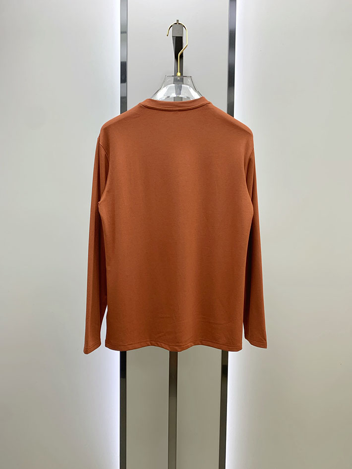 最高級ルイヴィトンスーパーコピー服 Louis Vuitton 長袖Tシャツ アイコニックLVロゴ 2524804 ルイヴィトン Tシャツ 公式 - 画像 (3)