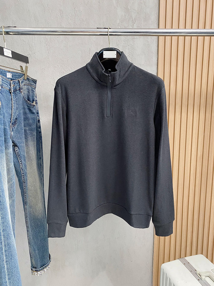 バーバリー スウェット メンズ