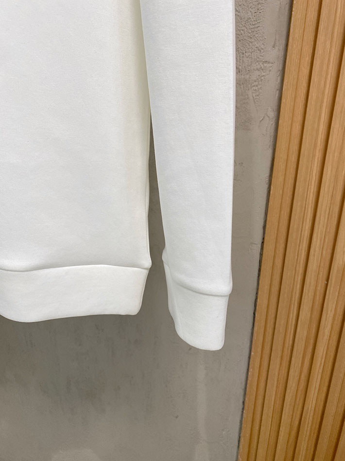 最高級バーバリースーパーコピー BURBERRY ロゴプリント 長袖スウェットトレーナー アイボリー ホワイト 2524856 バーバリー トレーナー メンズ - 画像 (5)