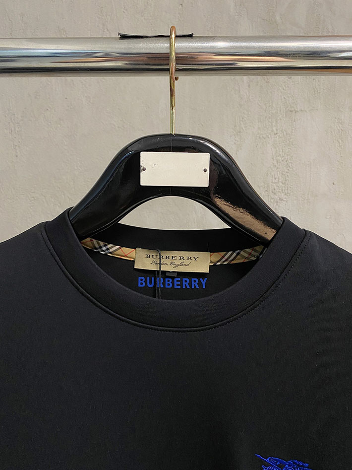 最高級バーバリースーパーコピー BURBERRY ロゴプリント 長袖スウェットトレーナー アイボリー ブラック 2524857 バーバリー トレーナー メンズ - 画像 (9)