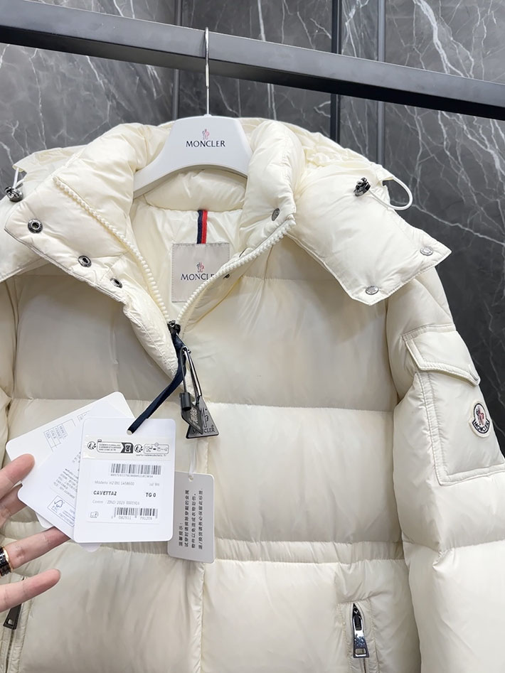 最高級モンクレールスーパーコピー ダウンジャケット Hanoverian Long Down Jacket ホワイト 2524897 レディース モンクレール ダウン - 画像 (7)